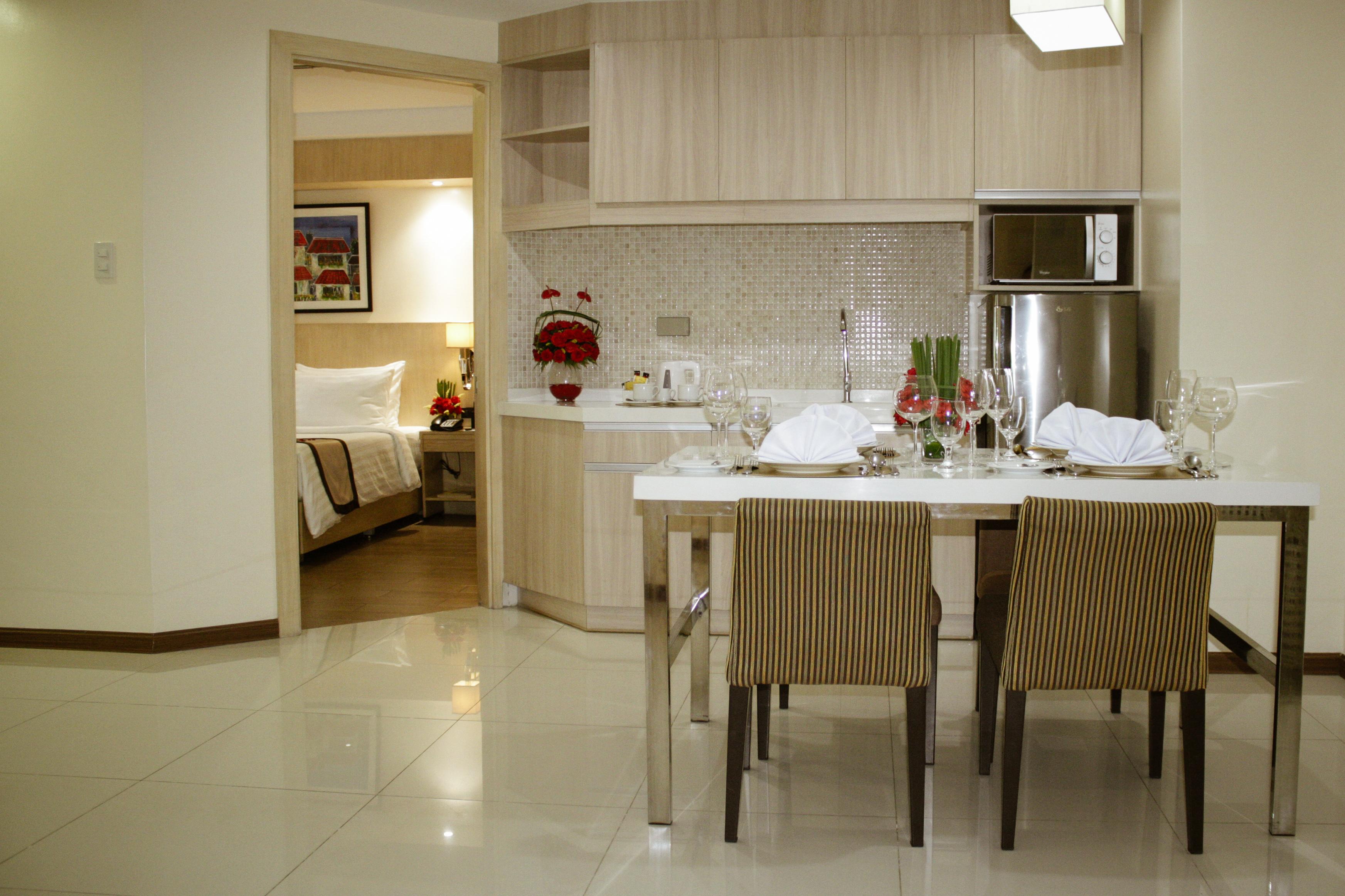 Golden Prince Hotel & Suites Cebu Екстер'єр фото