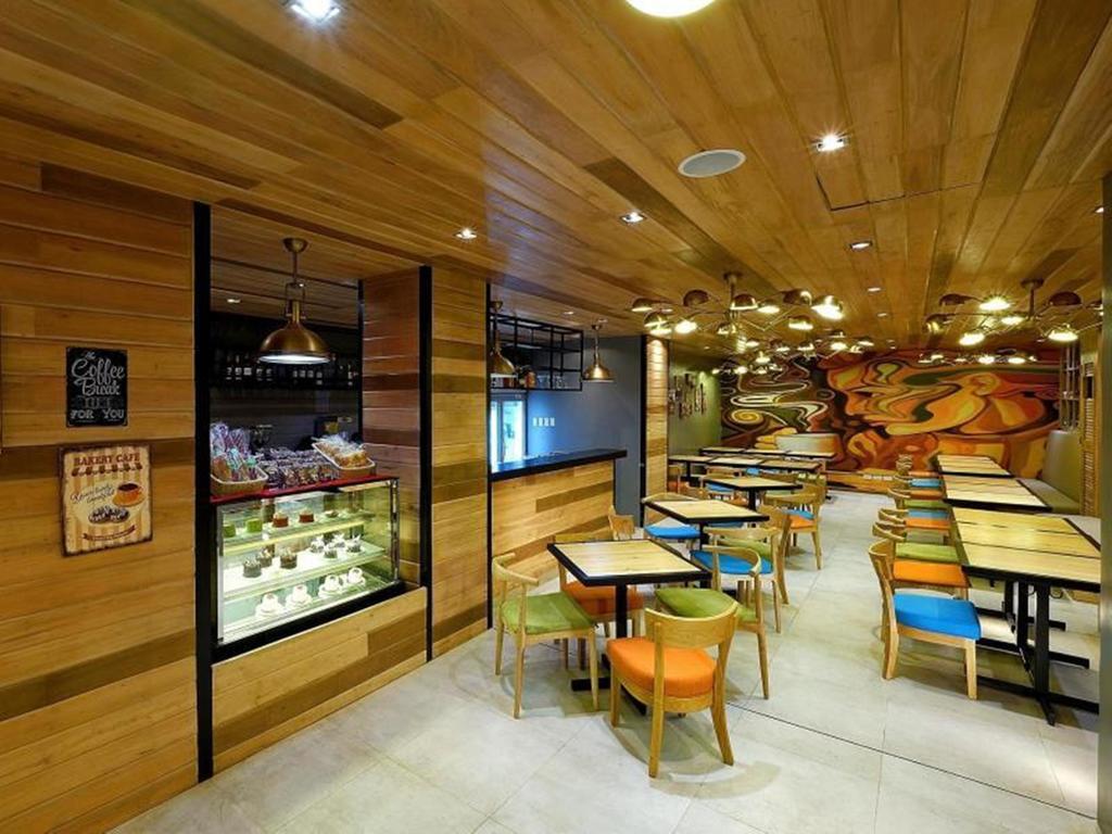 Golden Prince Hotel & Suites Cebu Екстер'єр фото