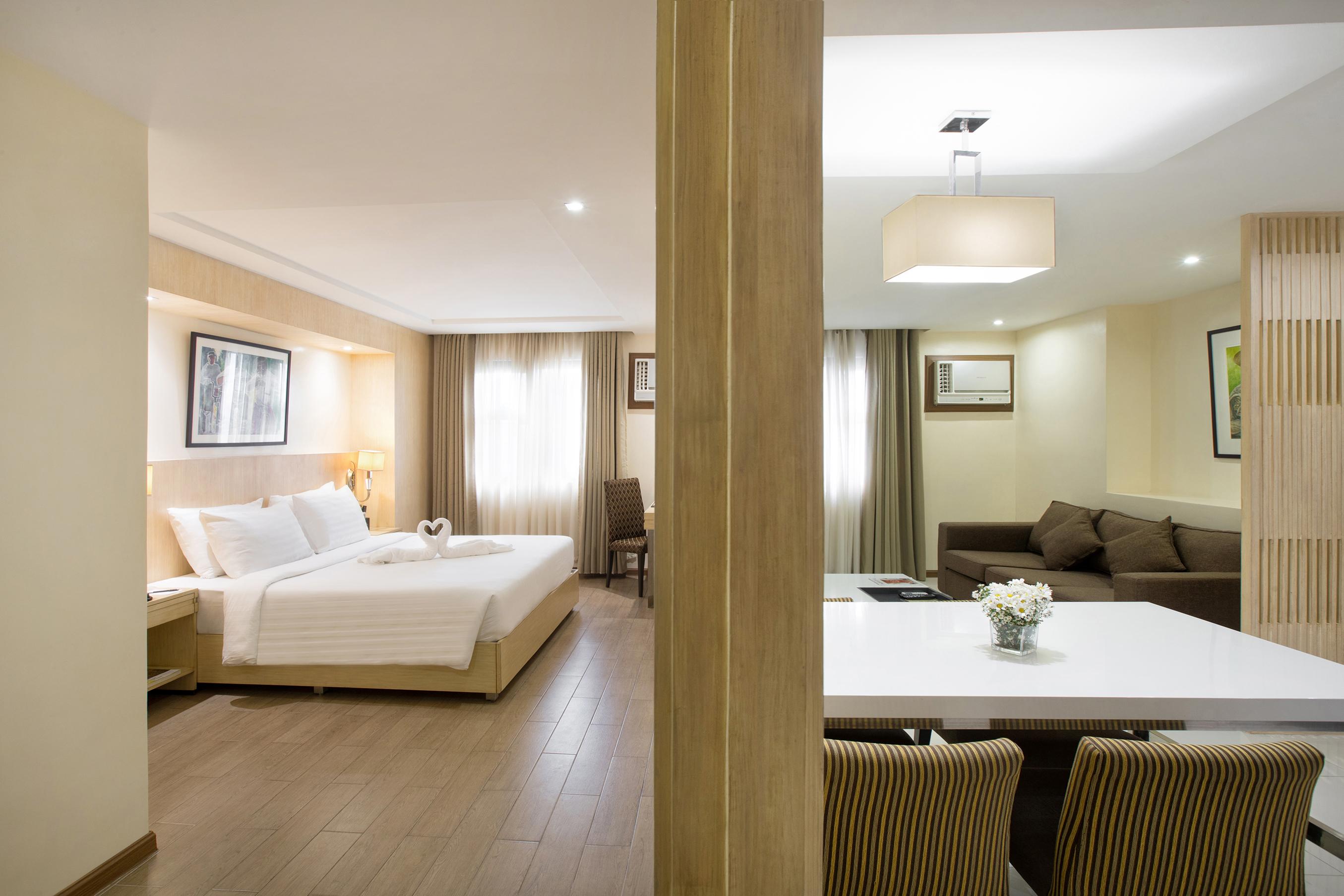 Golden Prince Hotel & Suites Cebu Екстер'єр фото