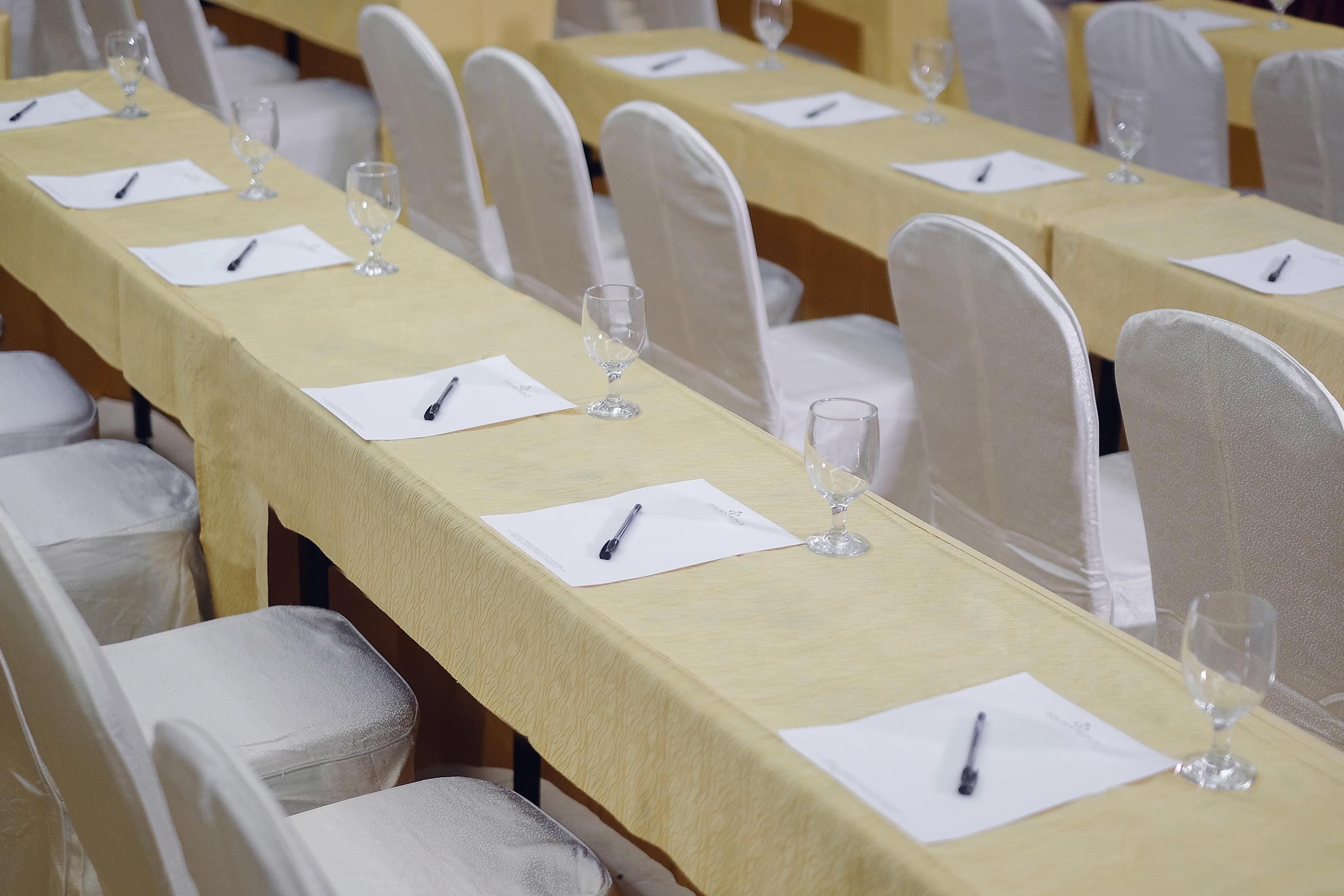 Golden Prince Hotel & Suites Cebu Екстер'єр фото