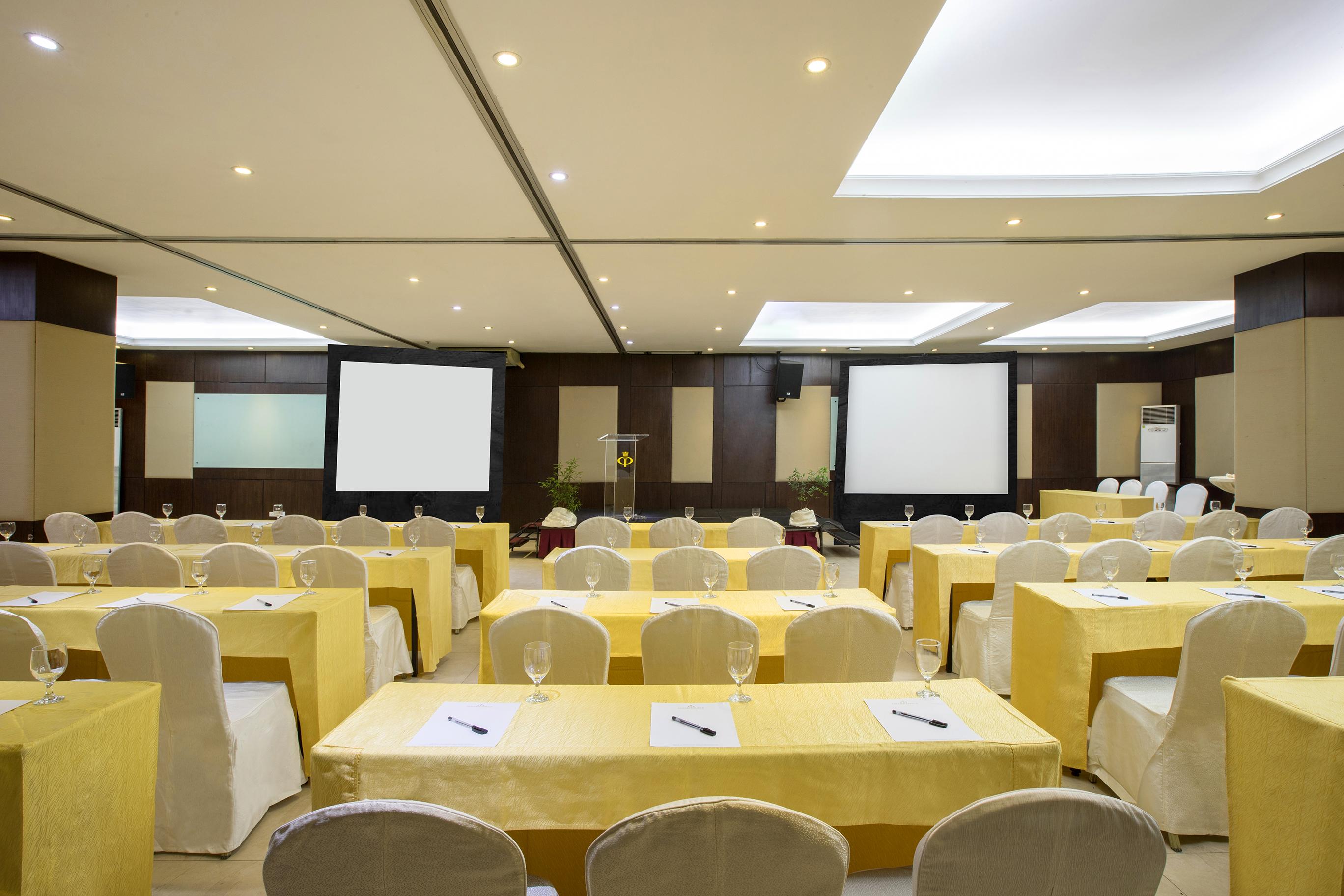 Golden Prince Hotel & Suites Cebu Екстер'єр фото