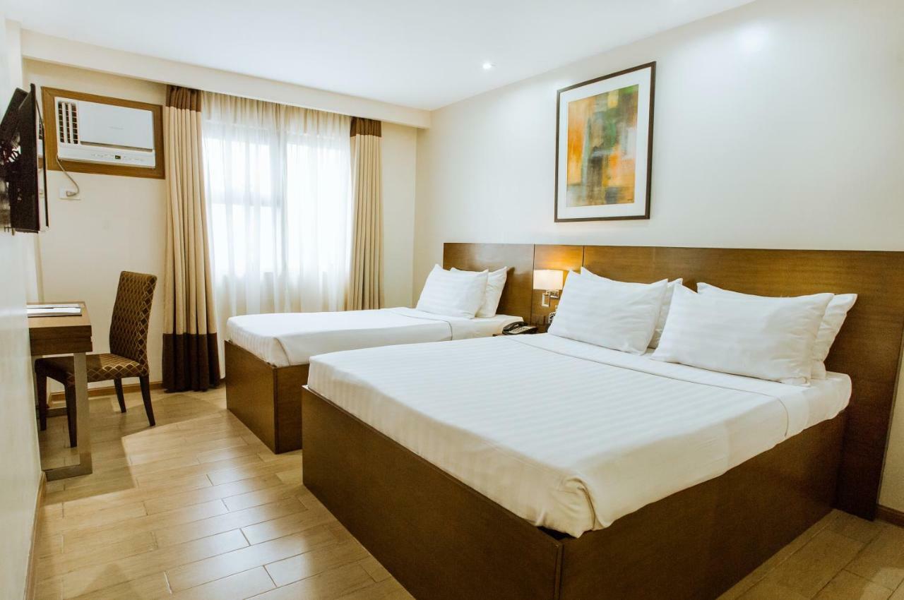 Golden Prince Hotel & Suites Cebu Екстер'єр фото